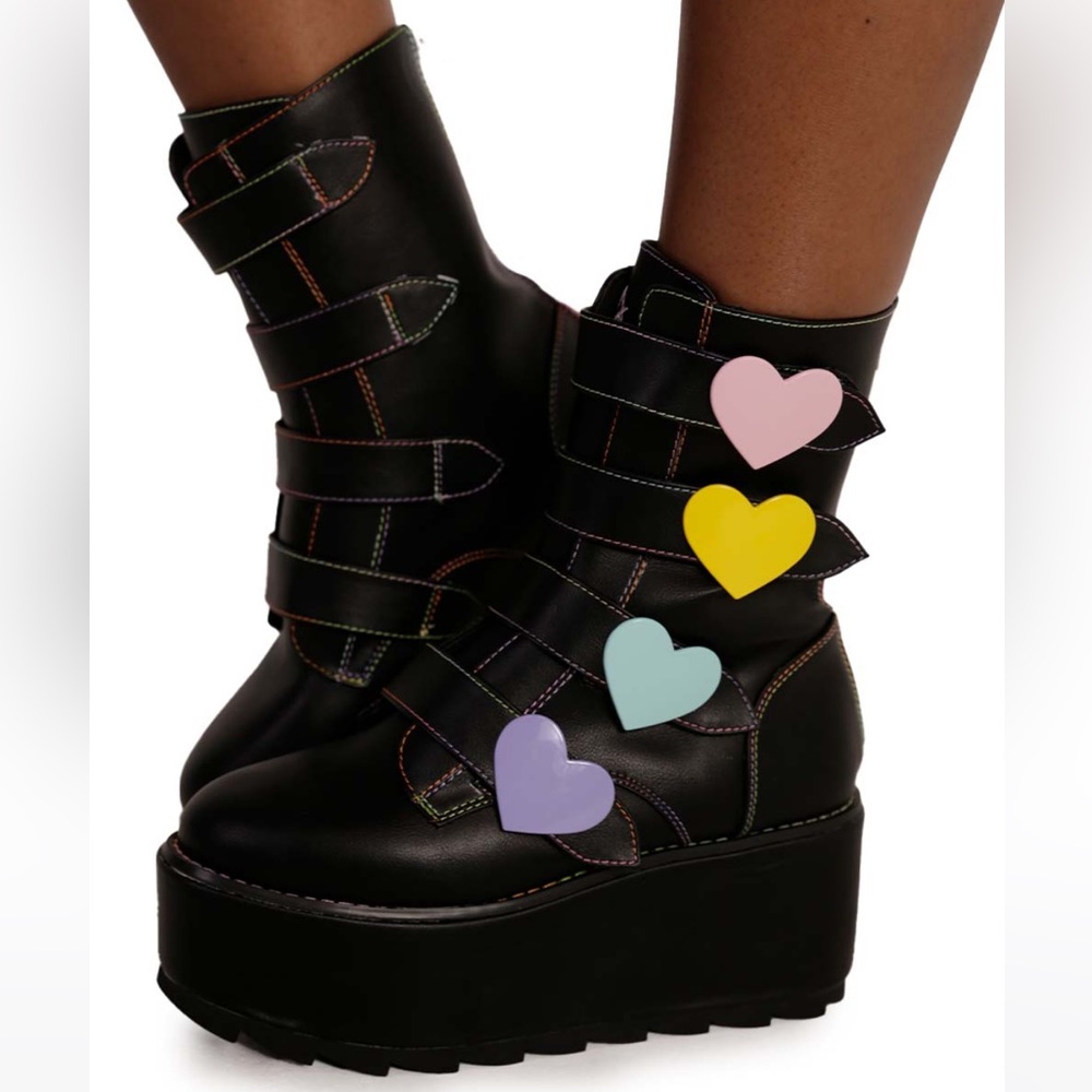YRU boots - pastel hearts